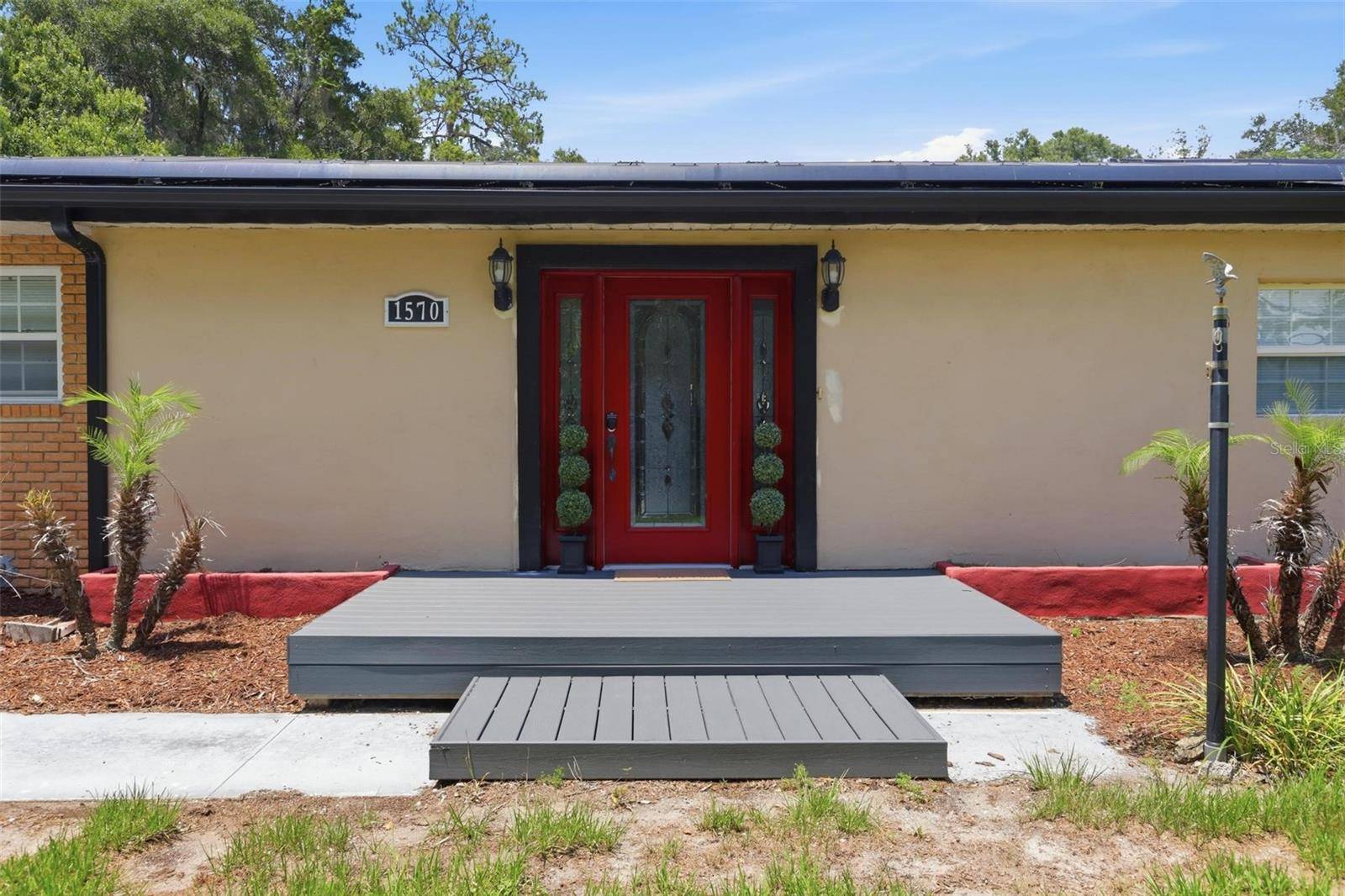 1570 GLENWOOD RD, Deland, FL 32720