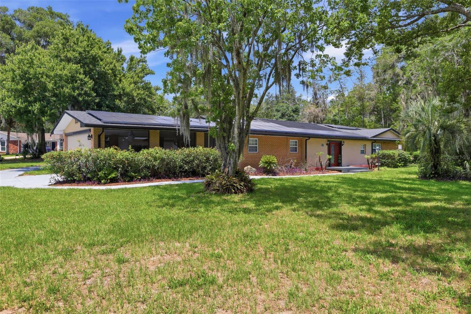 1570 GLENWOOD RD, Deland, FL 32720