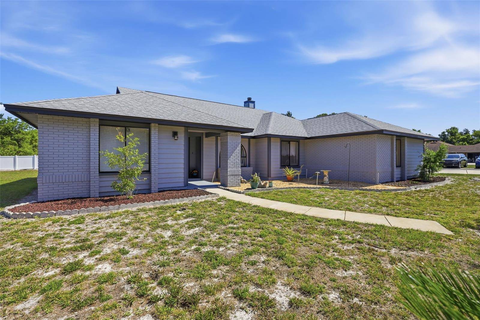 168 COMMUNITY DR, Debary, FL 32713