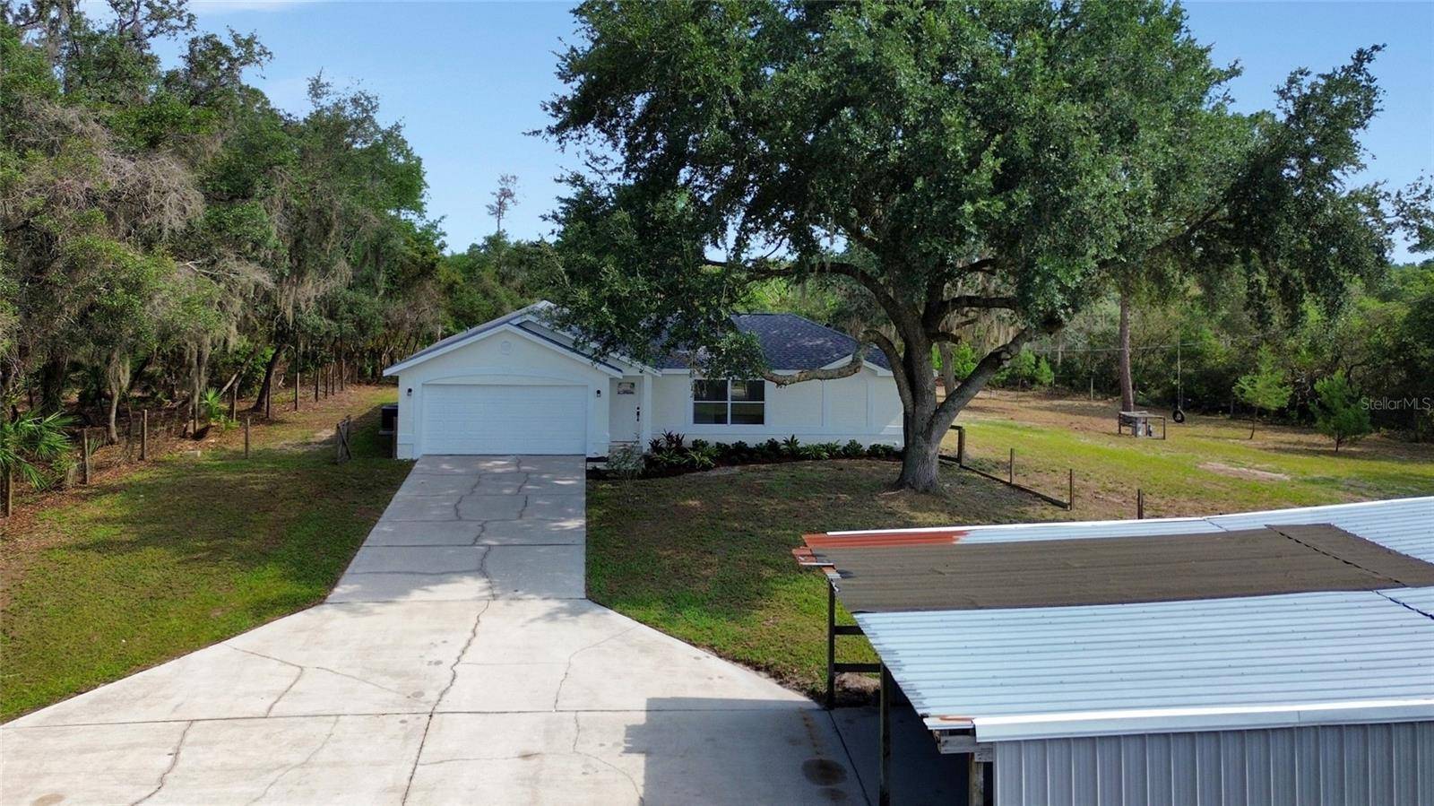 1251 SEMINOLE DR, De Leon Springs, FL 32130