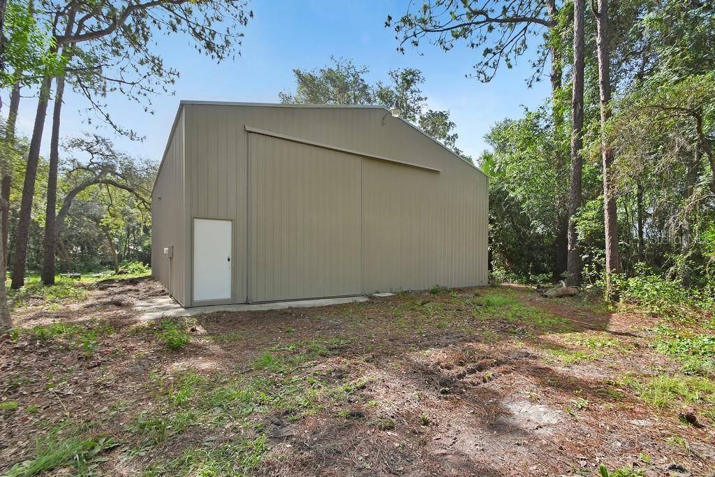 1530 DEERMOSS LN, Deland, FL 32720