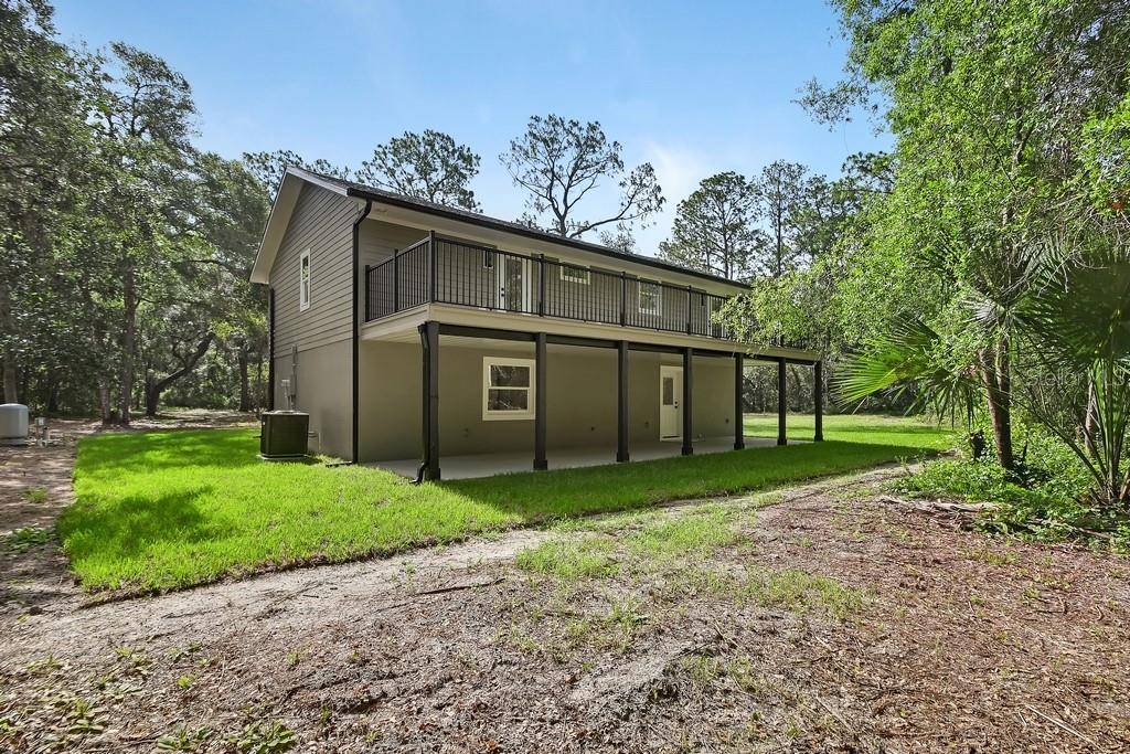 1530 DEERMOSS LN, Deland, FL 32720