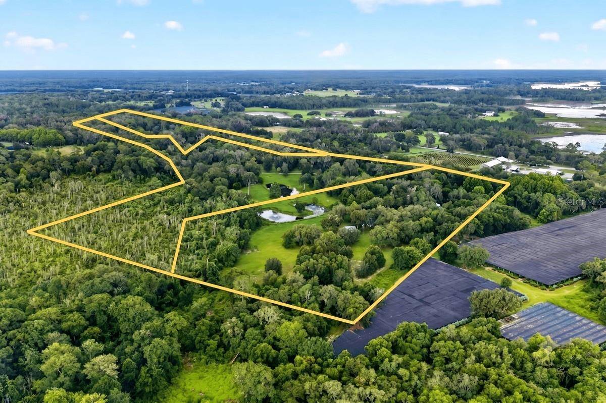 1980 LAKE HIRES RD, De Leon Springs, FL 32130