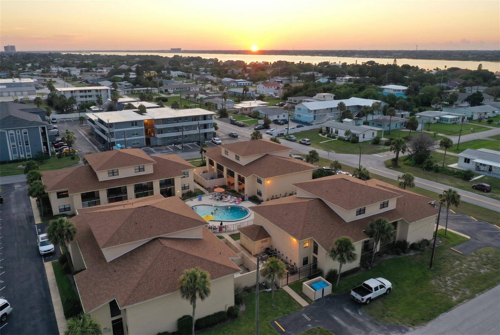 100 GRANT AVE #24, Daytona Beach Shores, FL 32118
