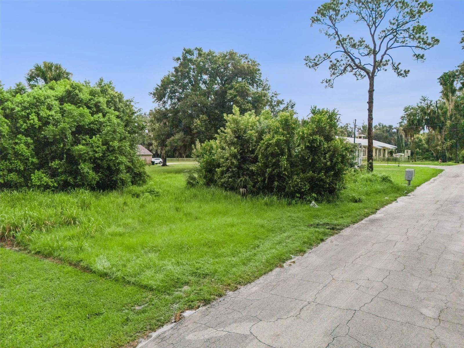 S GOODWIN ST, Lake Helen, FL 32744