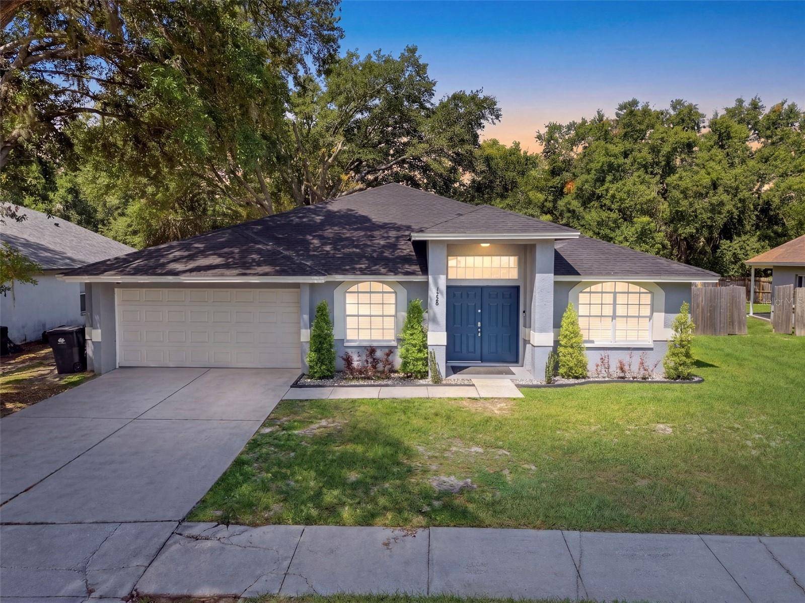 1328 GANGPLANK DR, Valrico, FL 33594