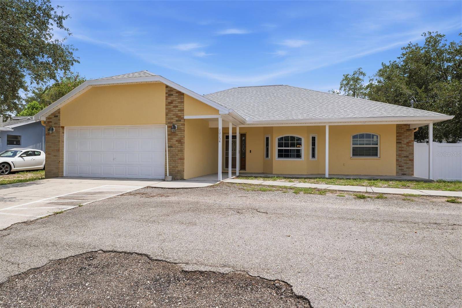 10154 SPRING HILL DR, Spring Hill, FL 34608