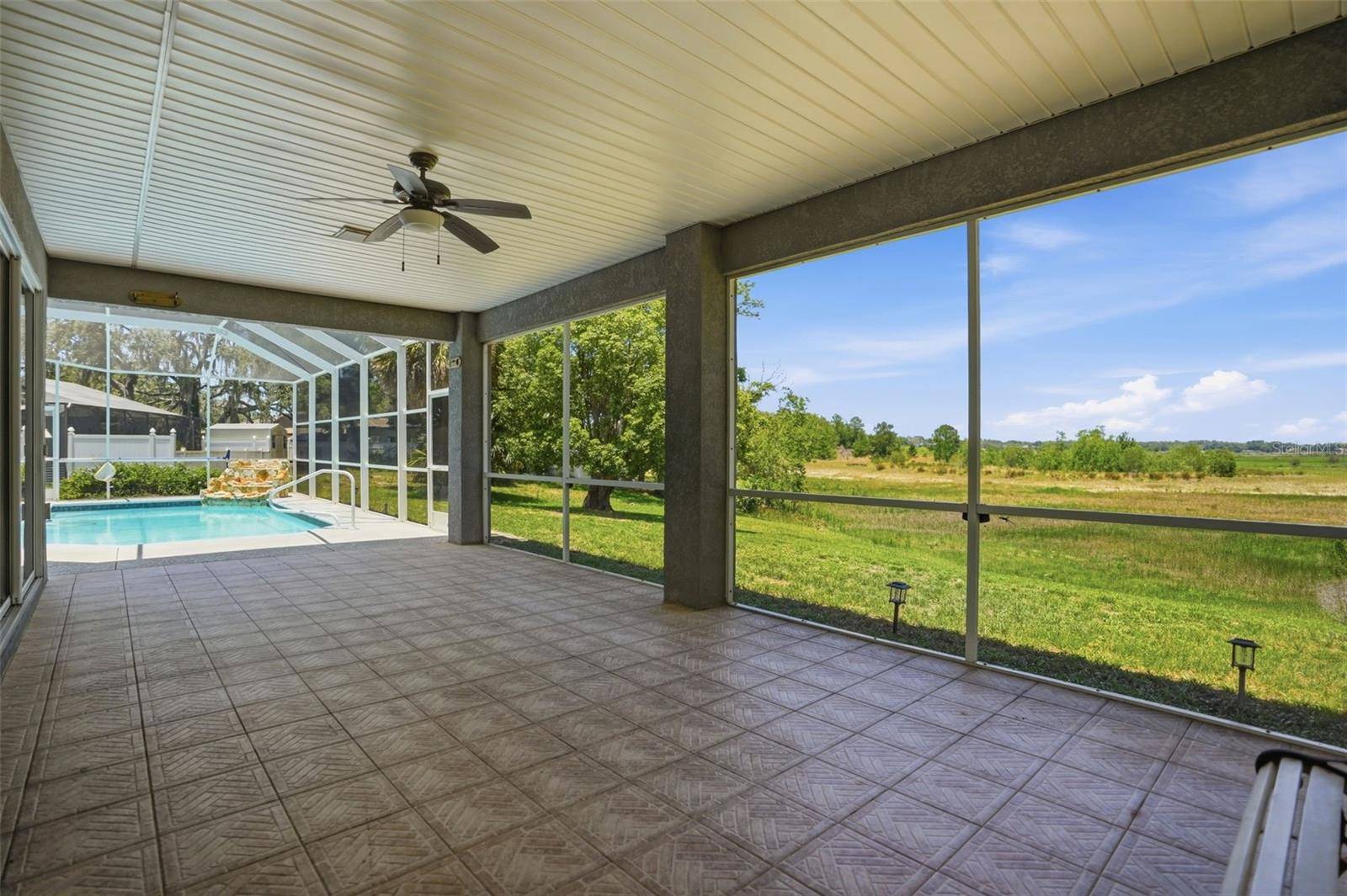 9011 FOXDALE LN, Spring Hill, FL 34608