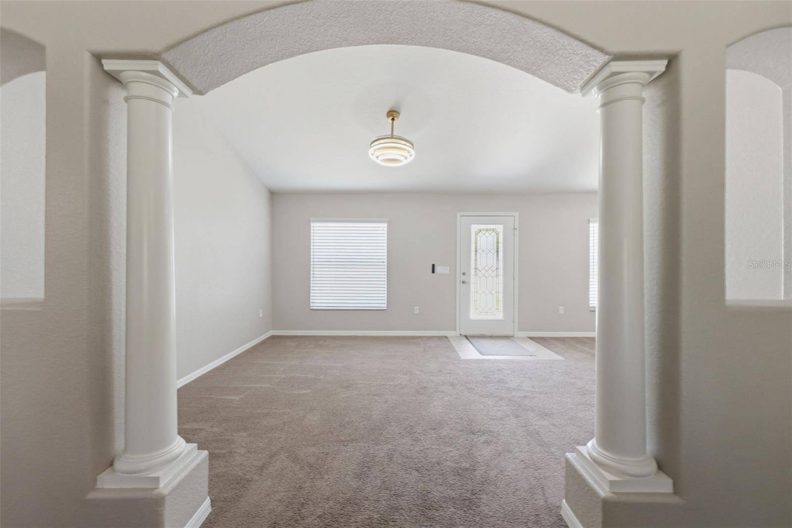 12155 PEREGRINE FALCON AVE, Weeki Wachee, FL 34614