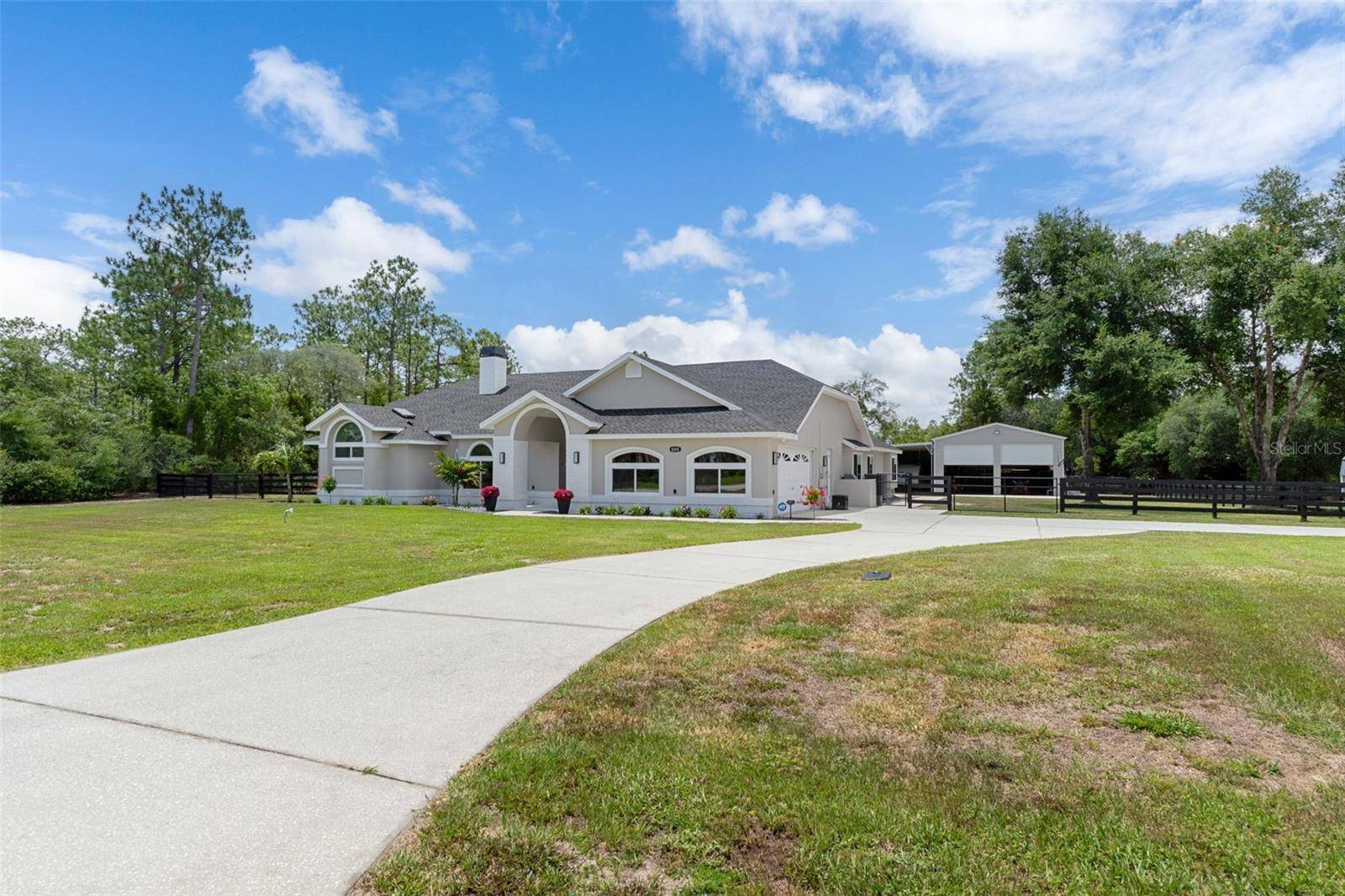 4200 W PINE RIDGE BLVD, Beverly Hills, FL 34465