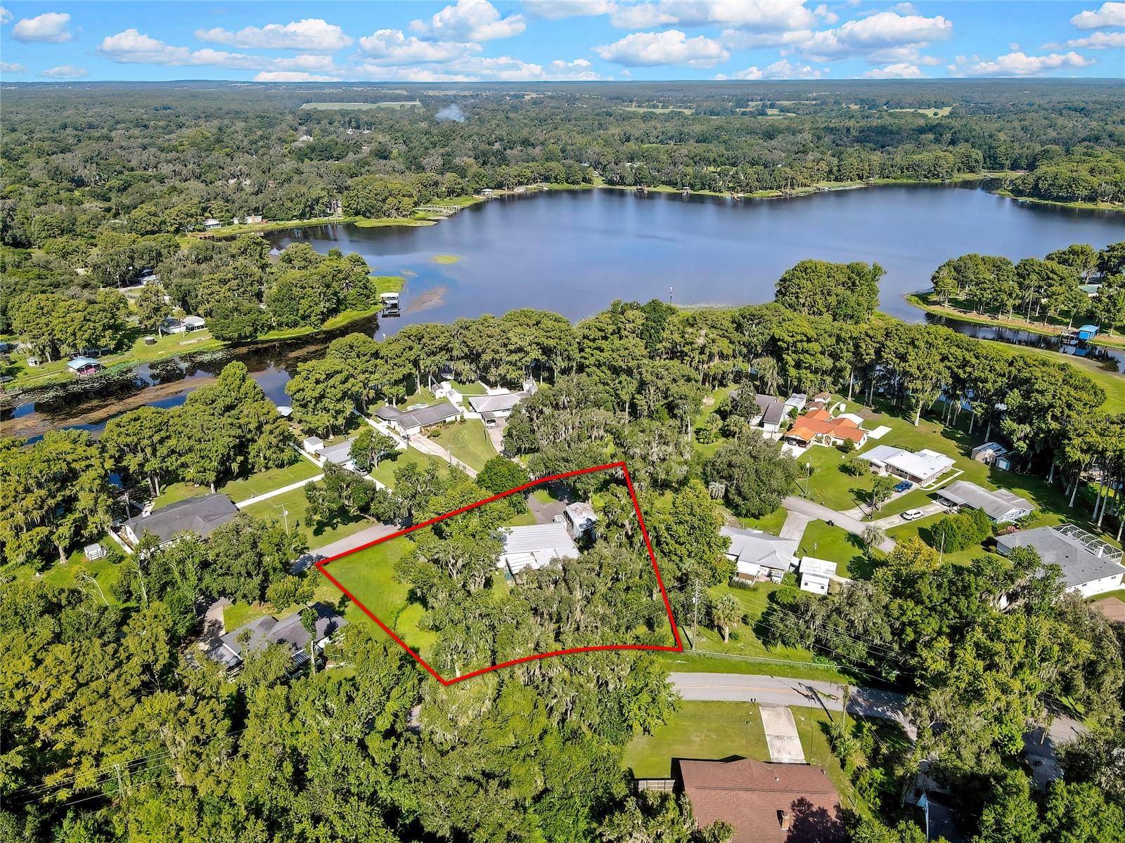 7633 S CRESCENT LOOP, Floral City, FL 34436
