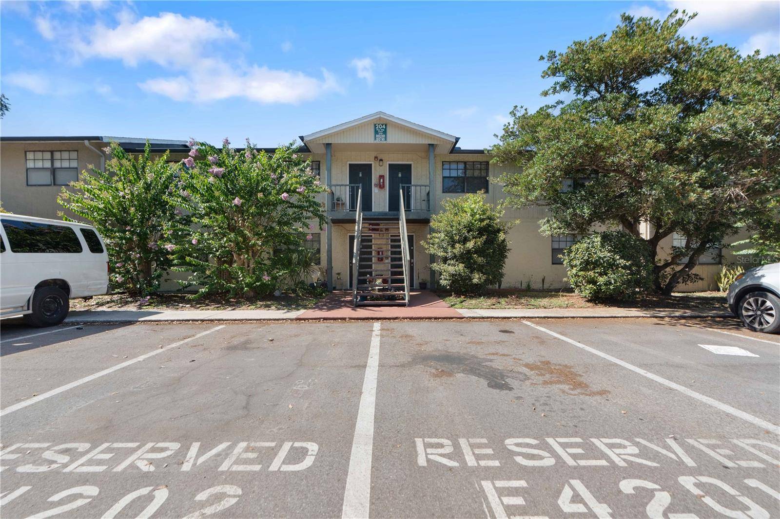 204 PINE TULIP CT #201, Tampa, FL 33612