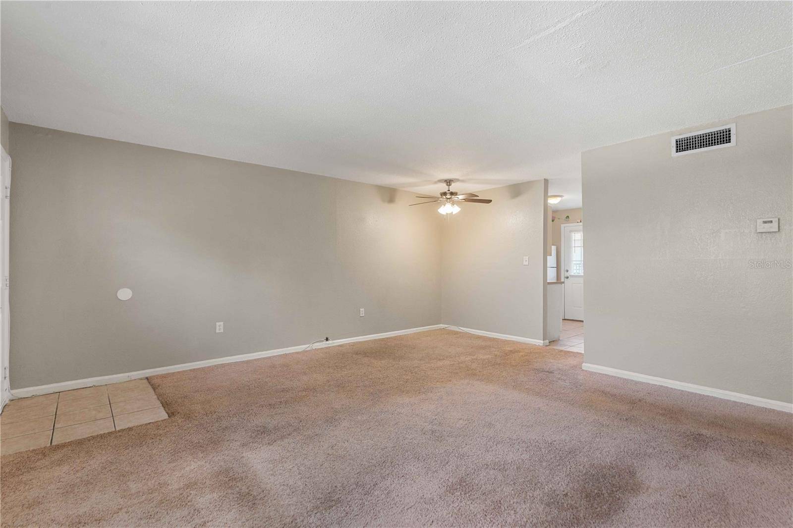 204 PINE TULIP CT #201, Tampa, FL 33612