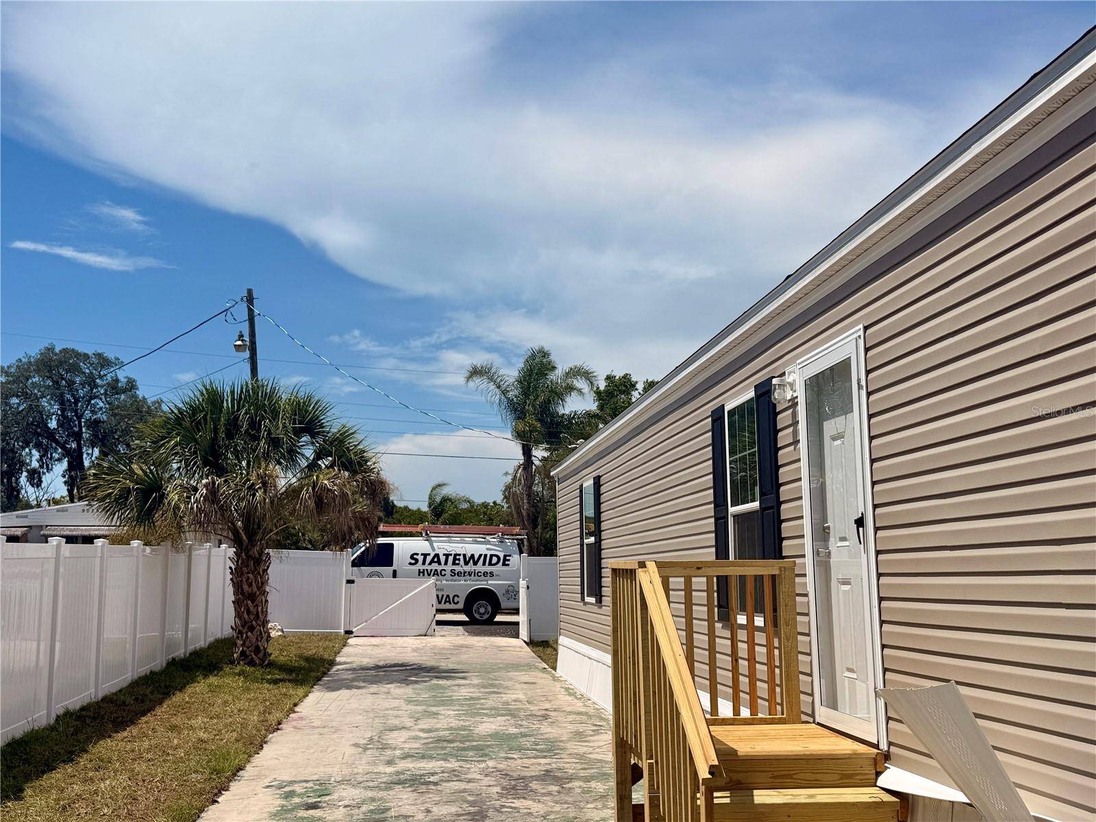 9024 KOSIMO ST, New Port Richey, FL 34654