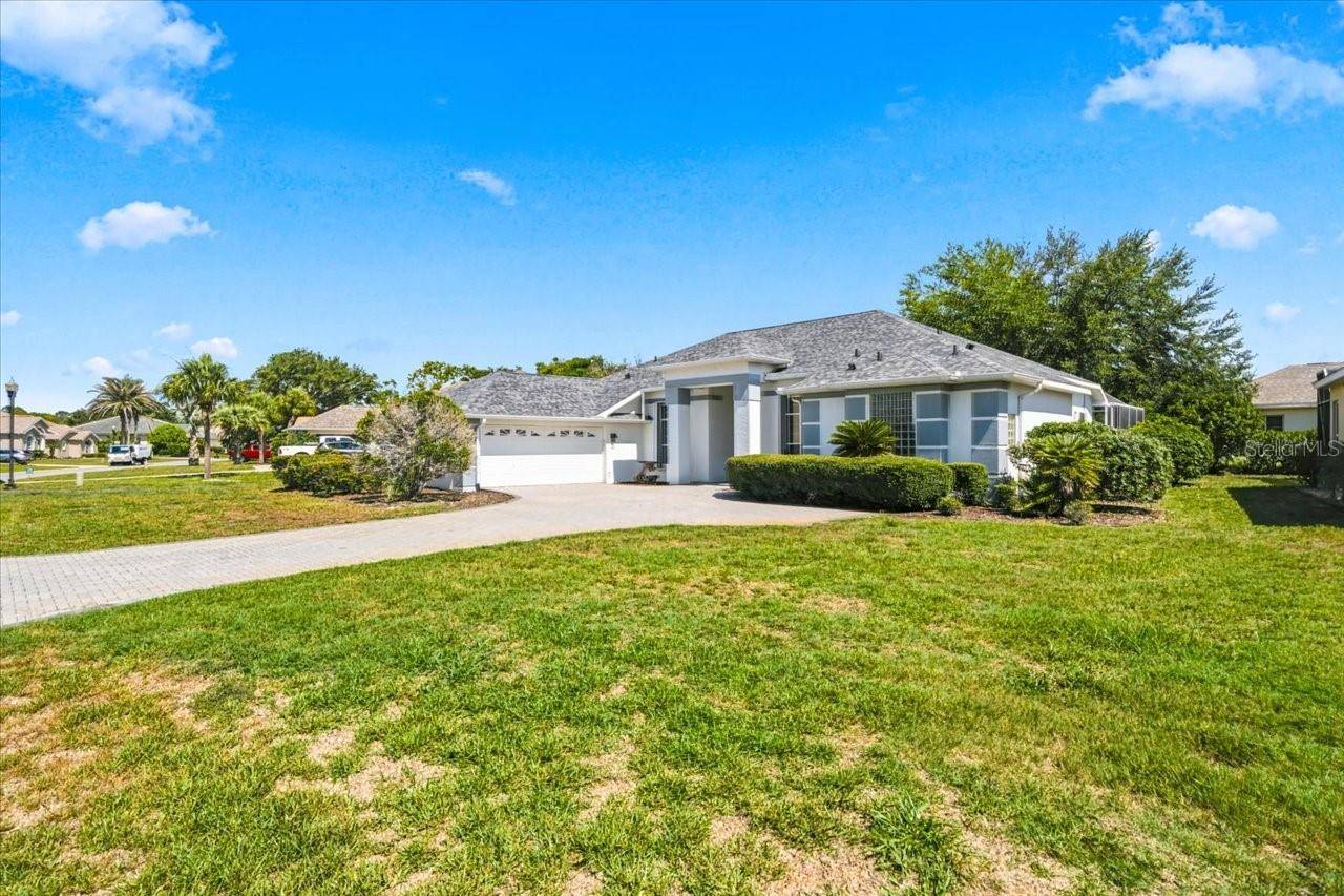 8402 MAYBELLE DR, Weeki Wachee, FL 34613
