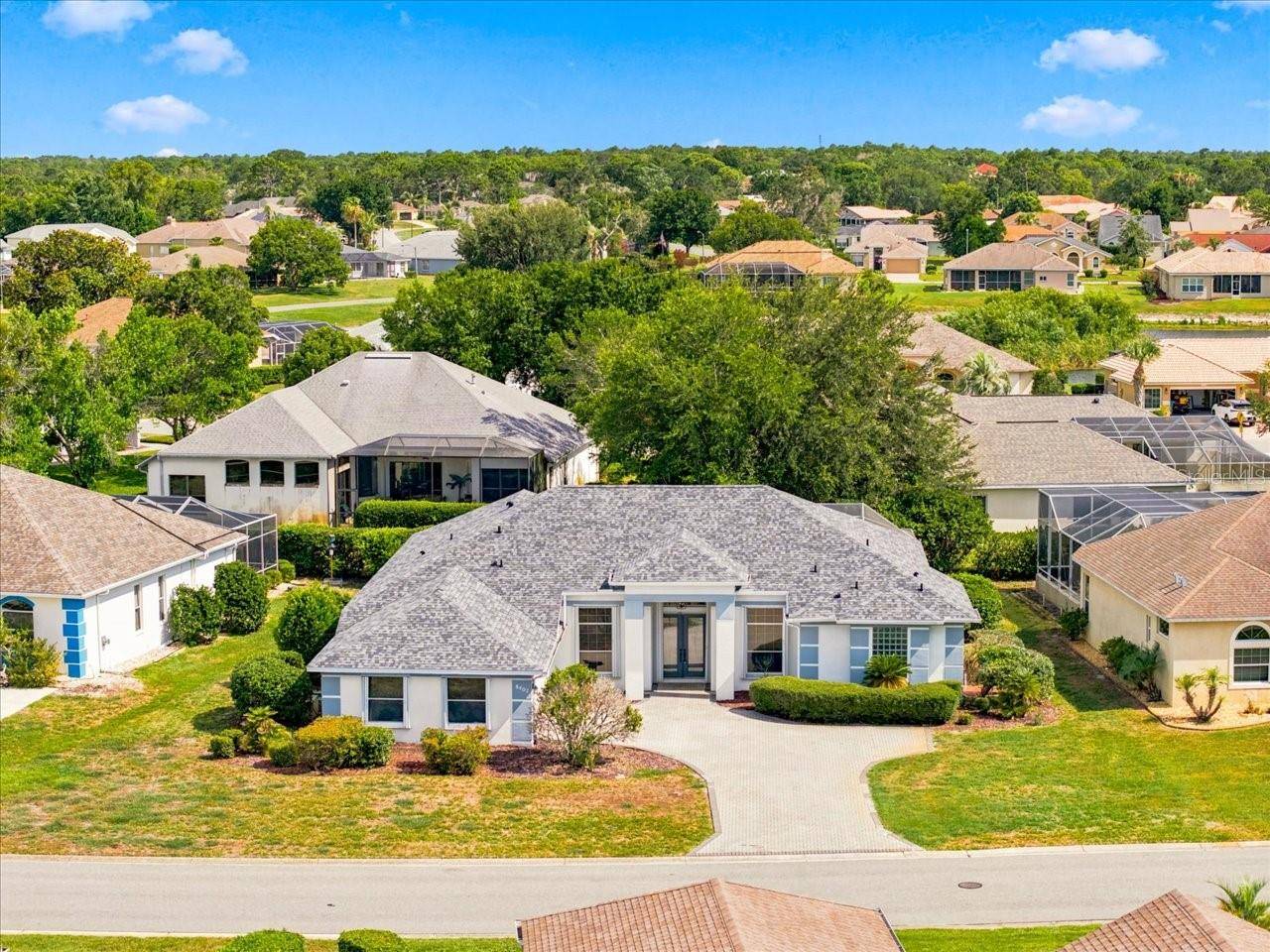 8402 MAYBELLE DR, Weeki Wachee, FL 34613