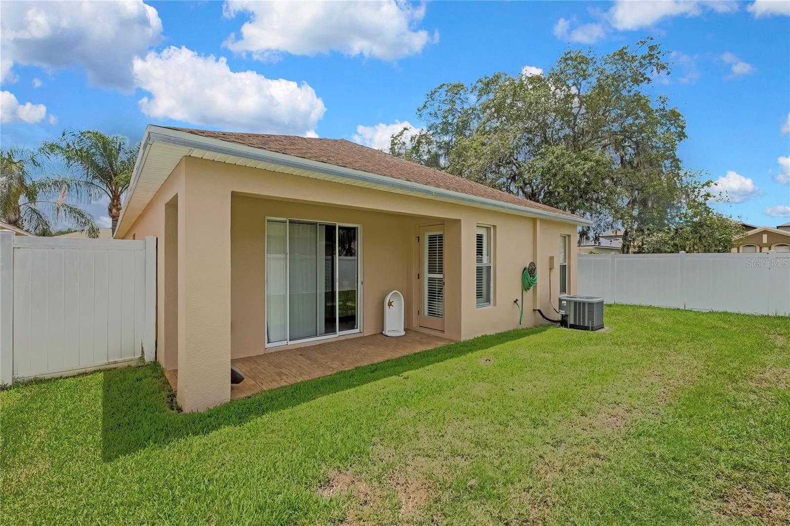 209 WINTHROP DR, Spring Hill, FL 34609
