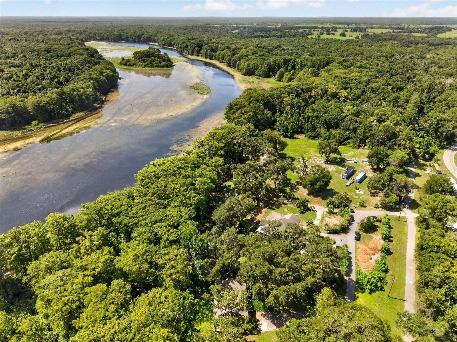 28211 MAGNON DR, Brooksville, FL 34601