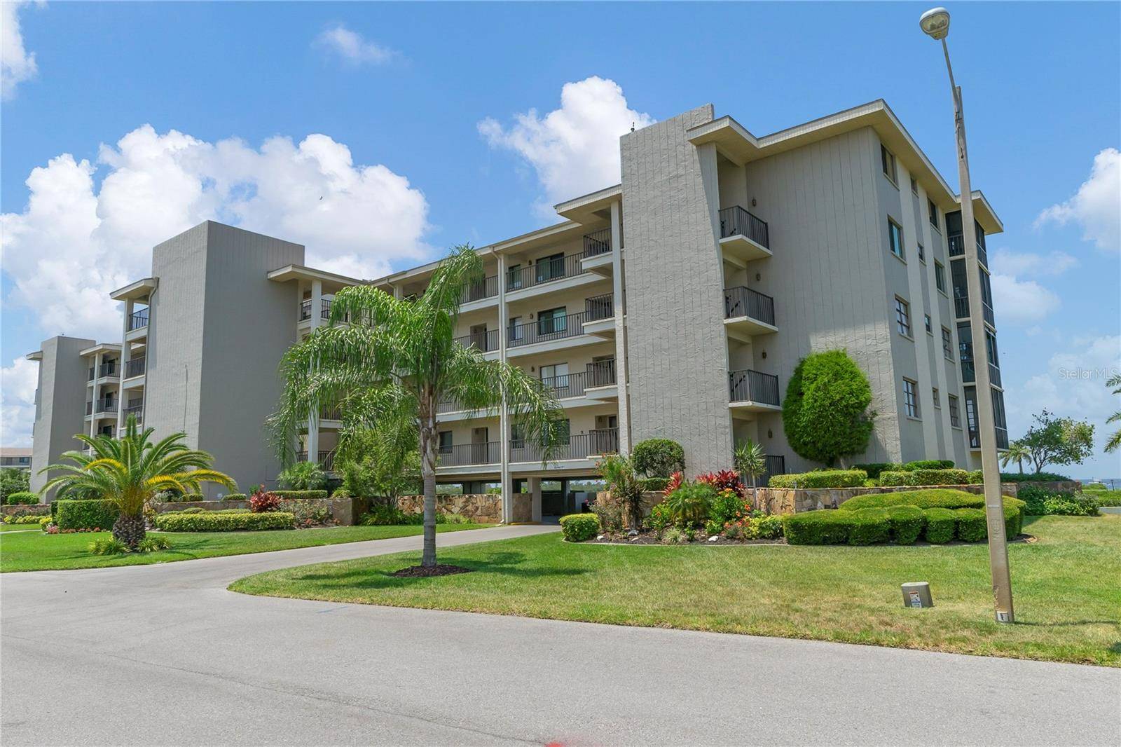 8251 BRENT ST #936, Port Richey, FL 34668