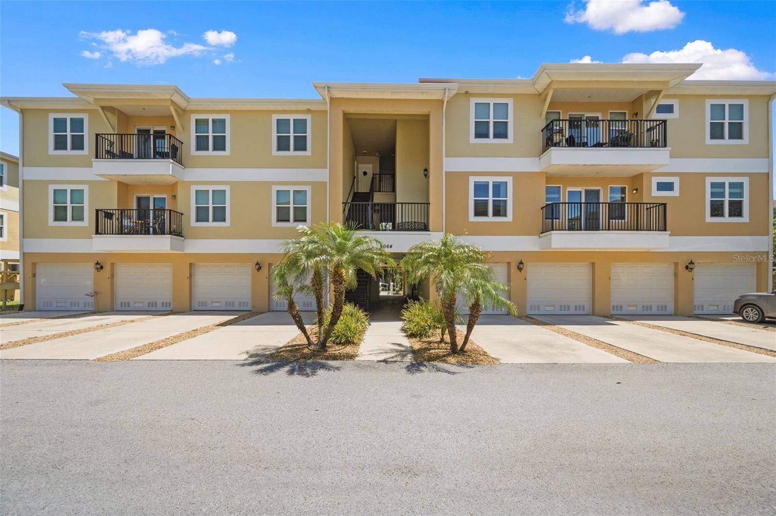 5064 ROYAL PALMS WAY #204, New Port Richey, FL 34652