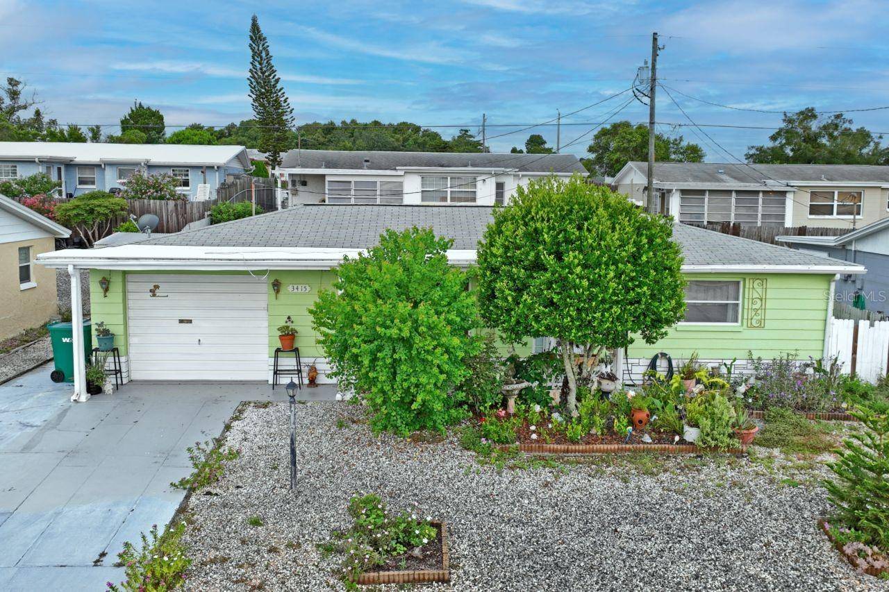3415 CLYDESDALE DR #unit 5, Holiday, FL 34691