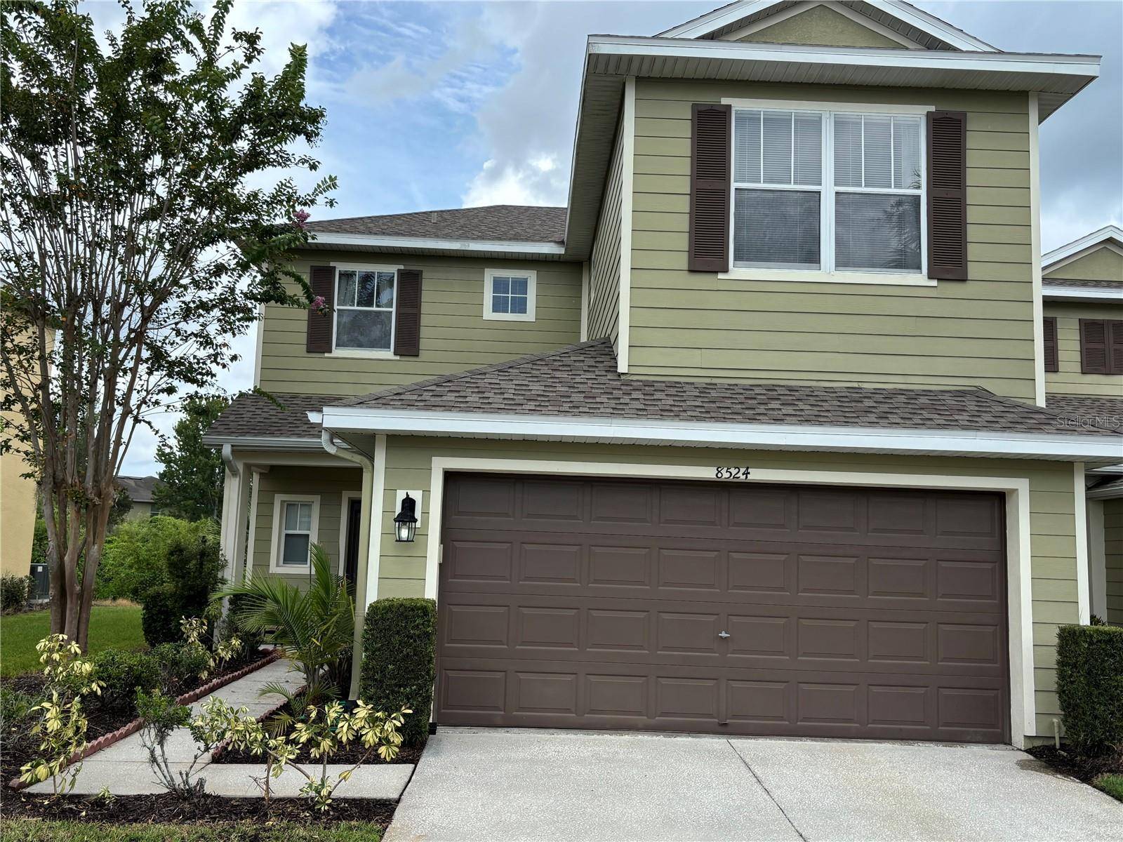 8524 SANDPIPER RIDGE AVE, Tampa, FL 33647