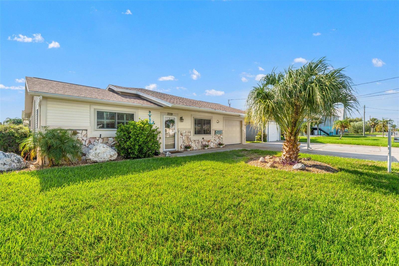 3339 POINSETTIA DR, Hernando Beach, FL 34607
