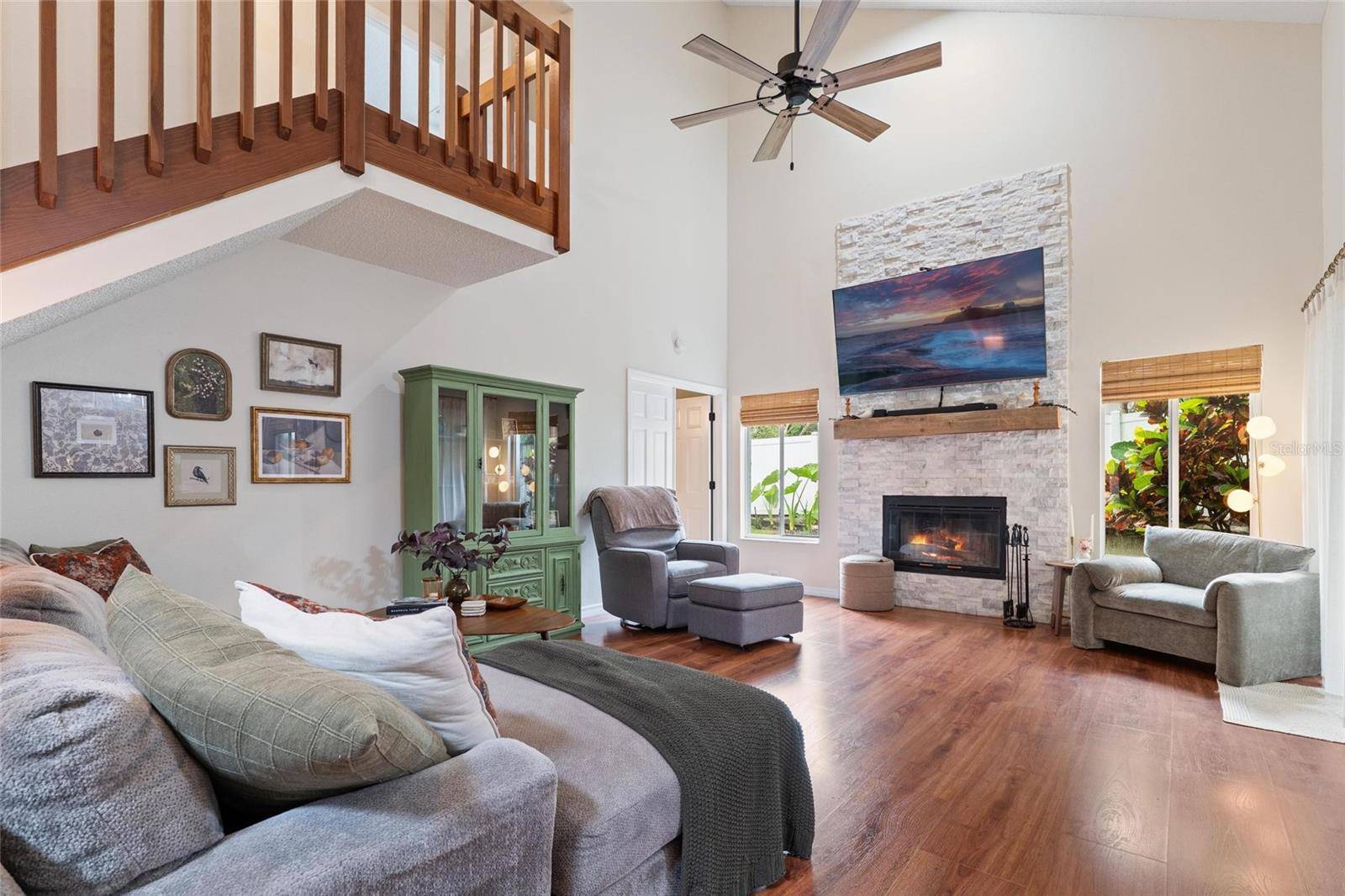 3274 MONTROSE CIR, Palm Harbor, FL 34684