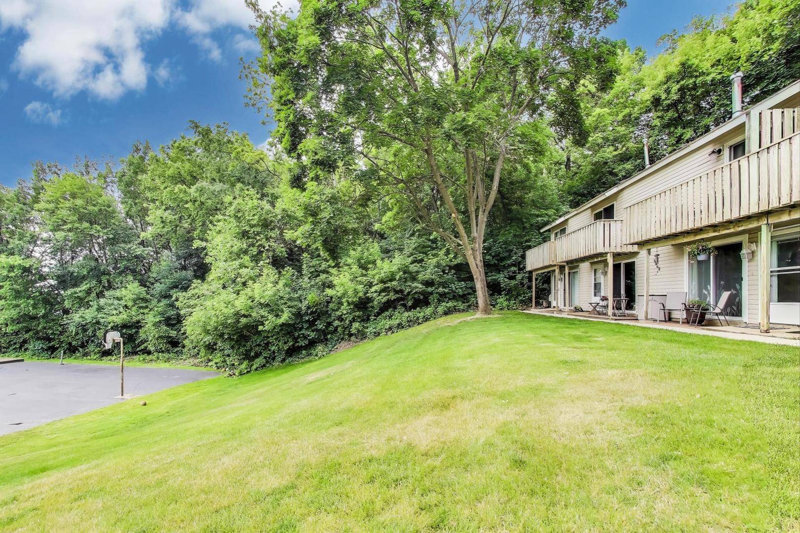 127 Forest AVE #A, Fox Lake, IL 60020