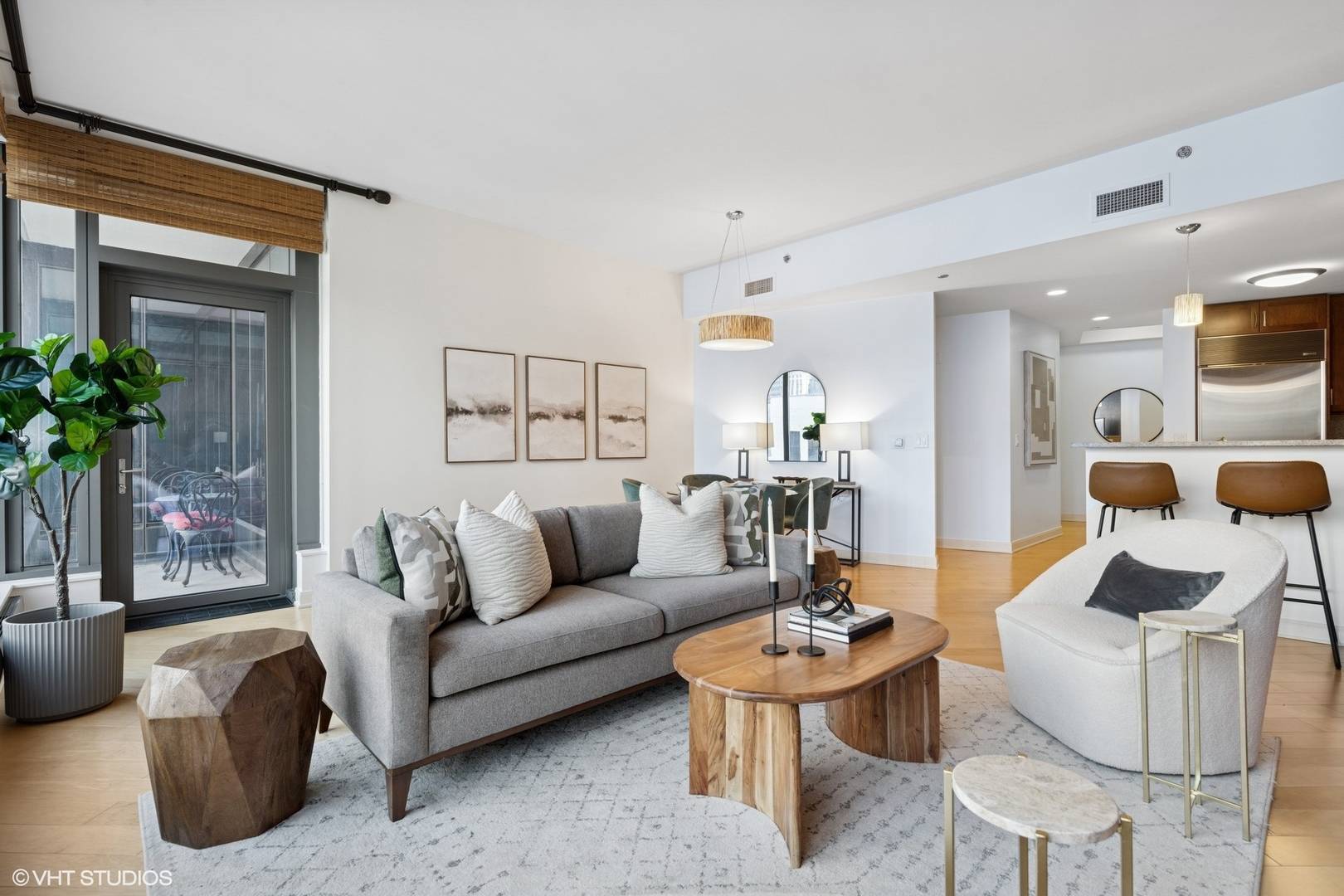 60 E Monroe ST #2408, Chicago, IL 60603