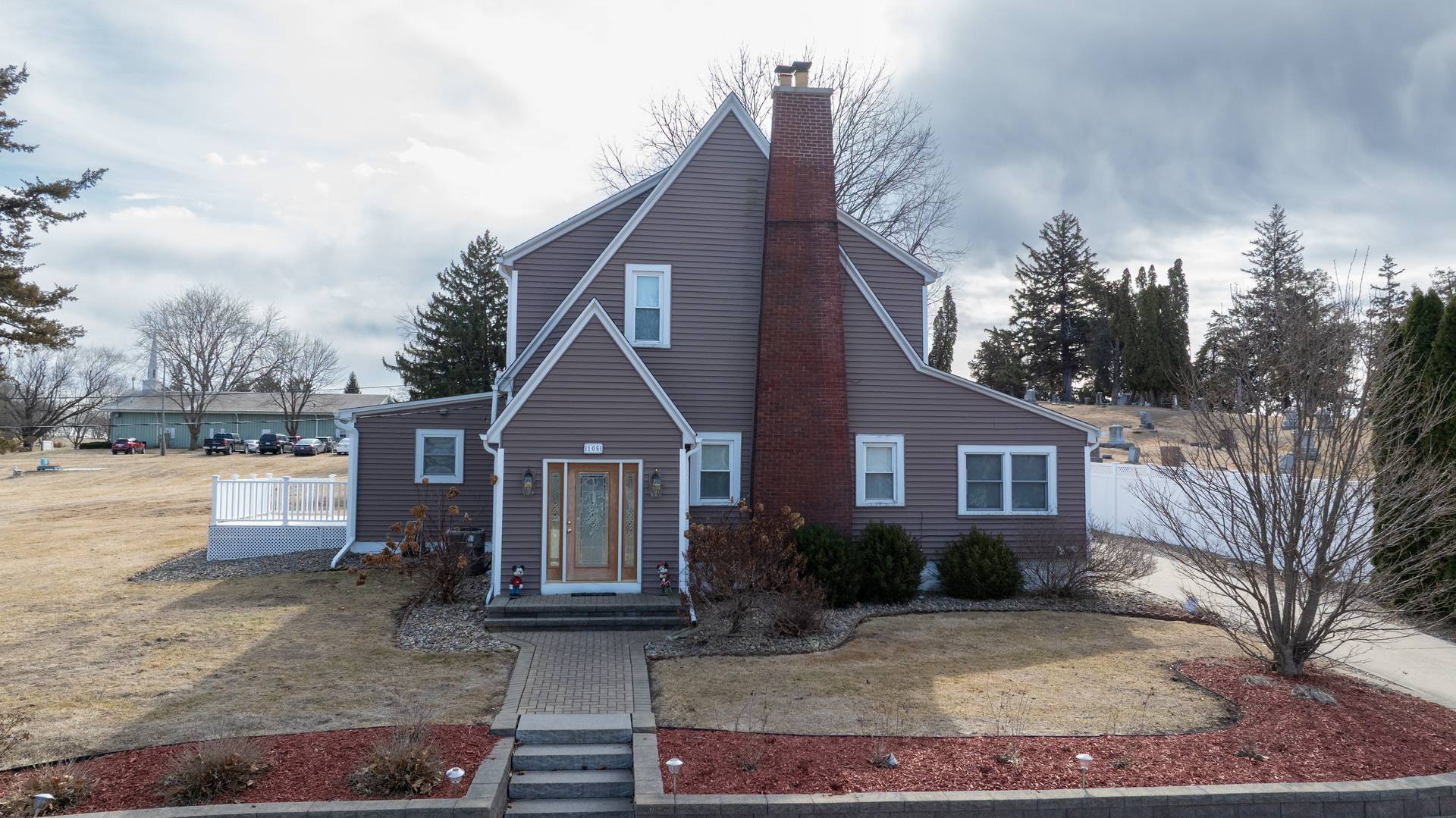105 S Bluff ST, Albany, IL 61230