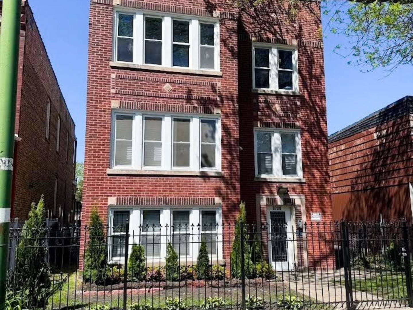 6728 S Langley AVE, Chicago, IL 60637