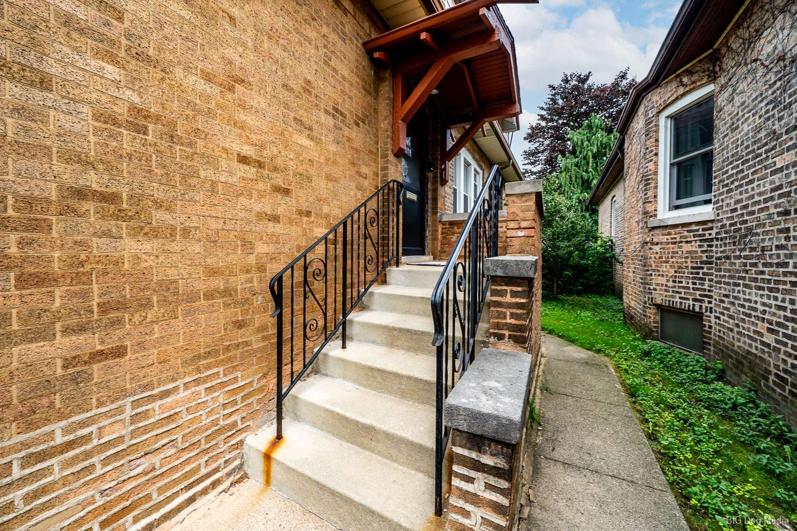 8449 S Dante AVE, Chicago, IL 60619