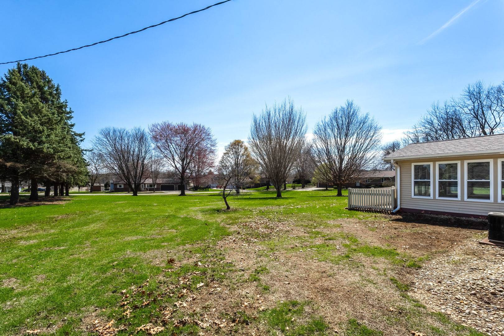 1101 S Bluff ST S, Albany, IL 61230