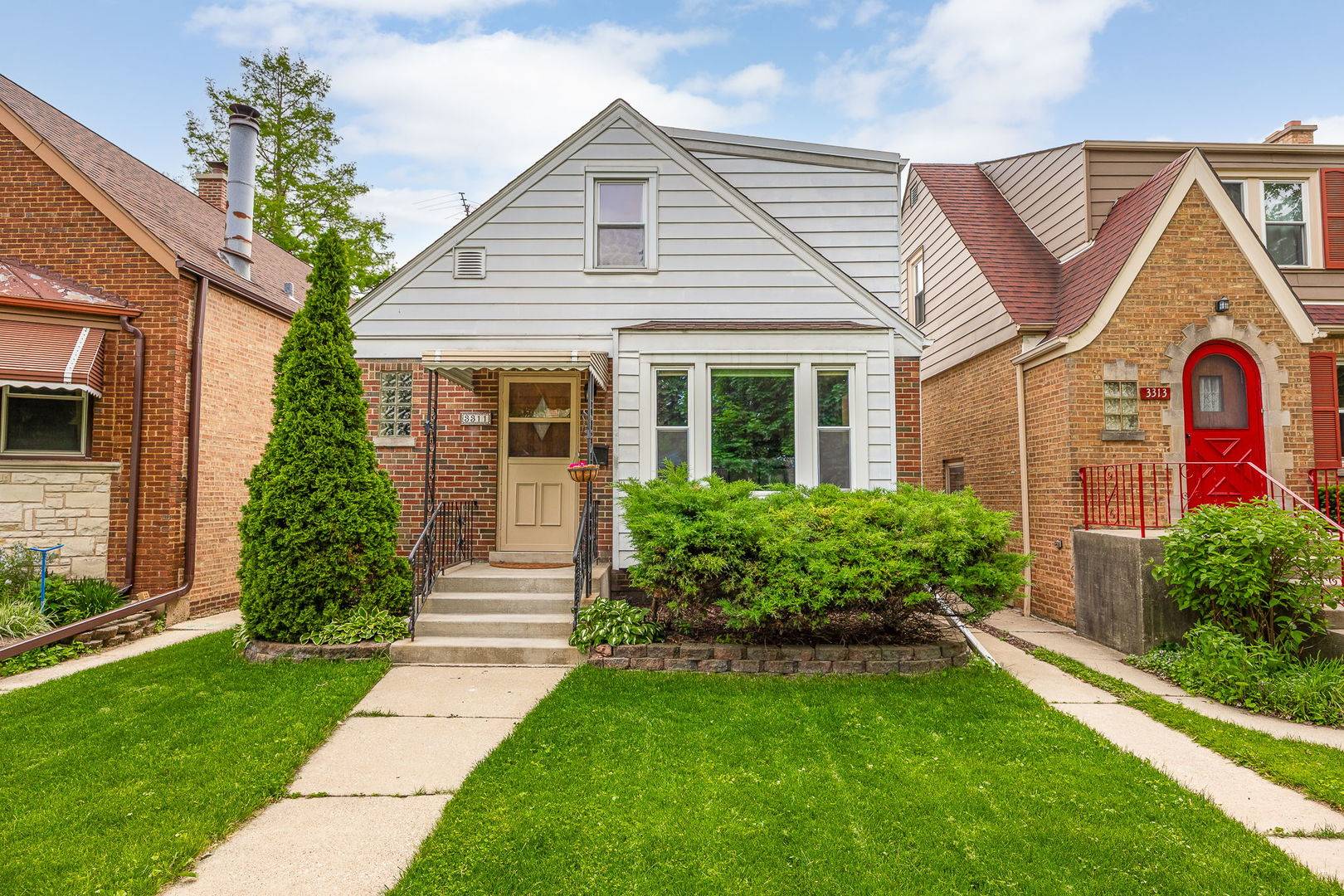3311 Sunnyside AVE, Brookfield, IL 60513