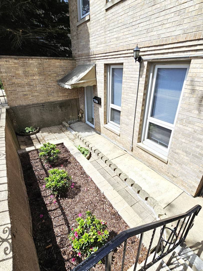 3088 S LYMAN ST, Chicago, IL 60608