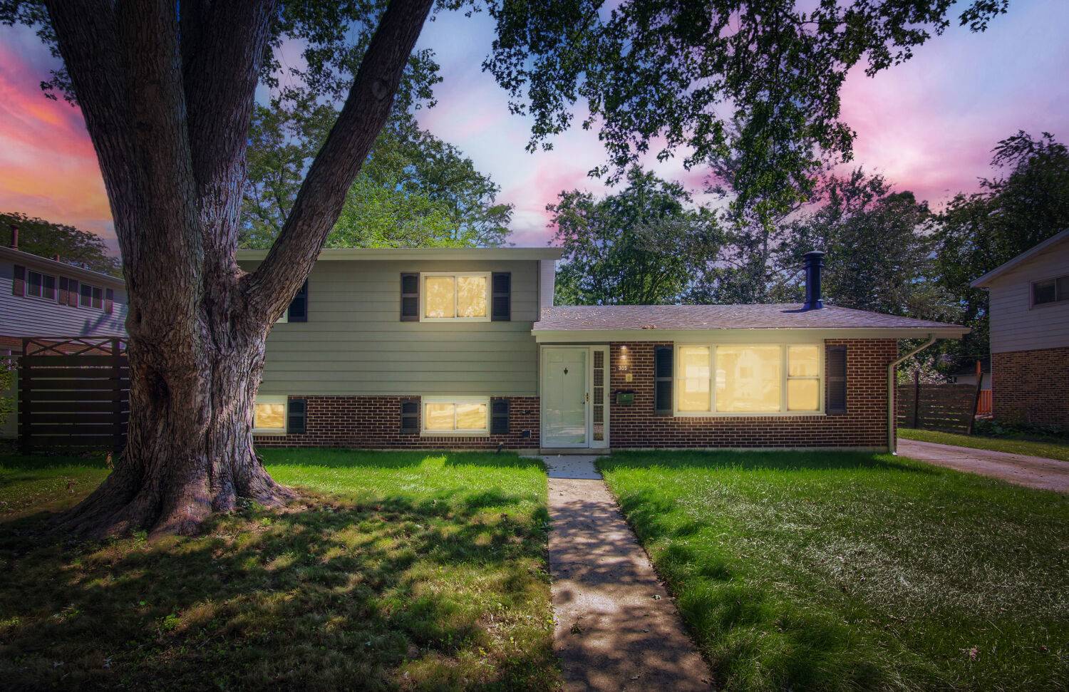 305 Jackson ST, Park Forest, IL 60466