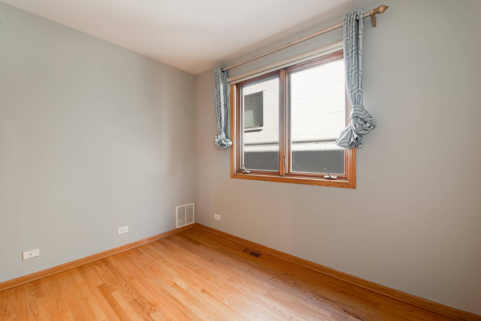 1508 W Superior ST #1, Chicago, IL 60642