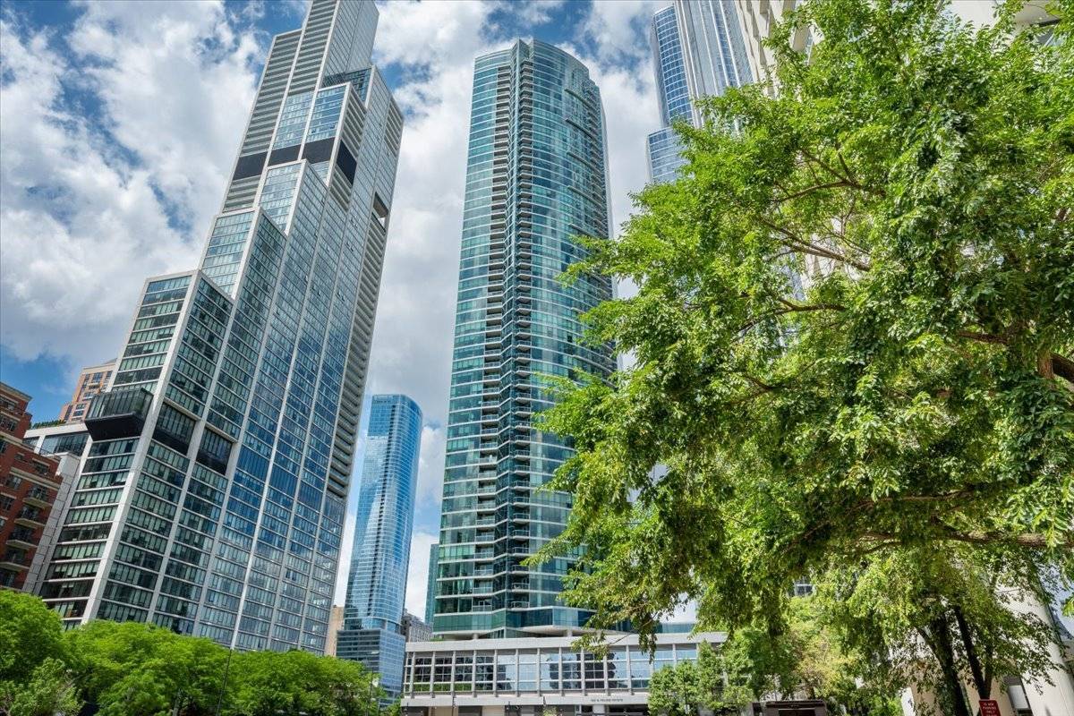 1201 S Prairie AVE #803, Chicago, IL 60605