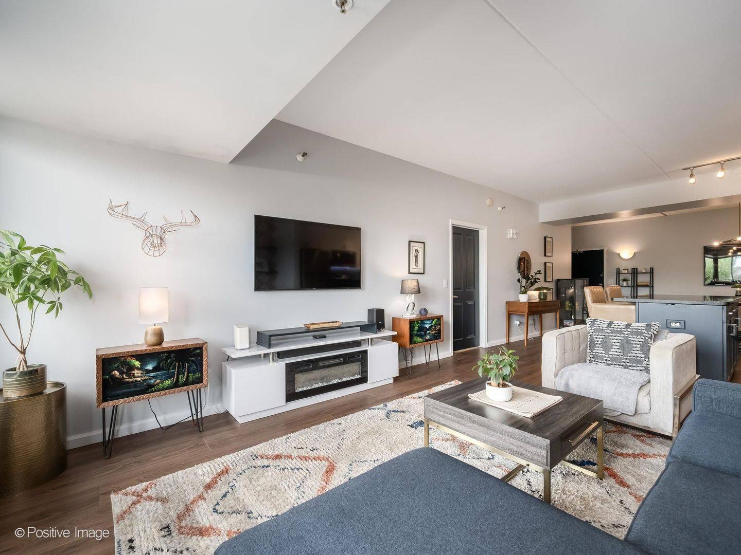 4848 N SHERIDAN RD #308, Chicago, IL 60640