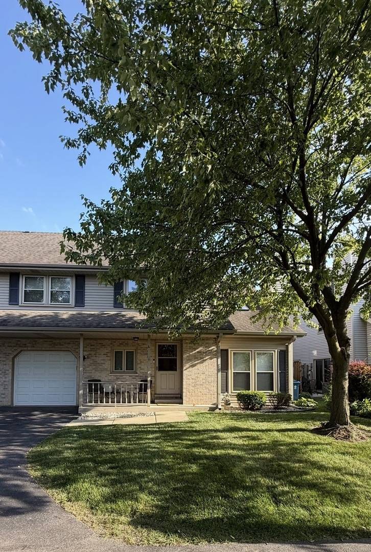 237 N Walnut ST #L, Bensenville, IL 60106