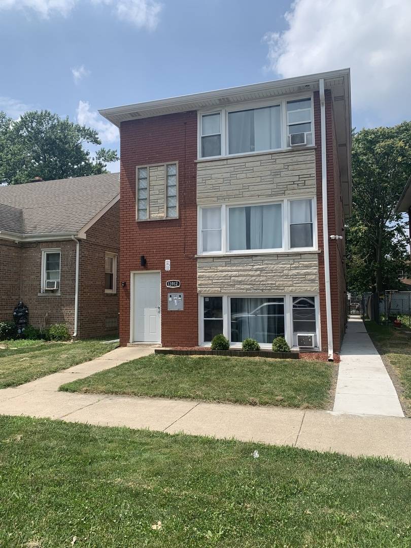 13912 S Edbrooke AVE, Riverdale, IL 60827