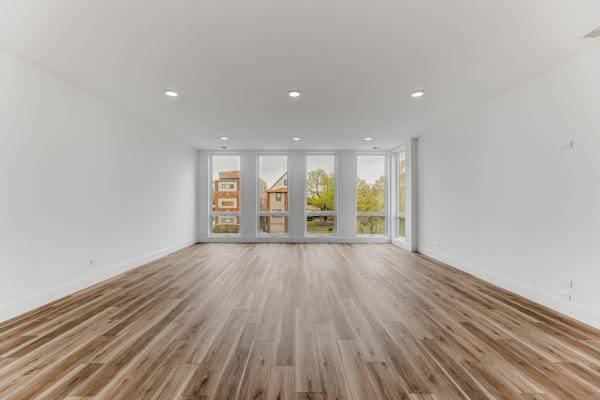 437 E 42nd PL, Chicago, IL 60653
