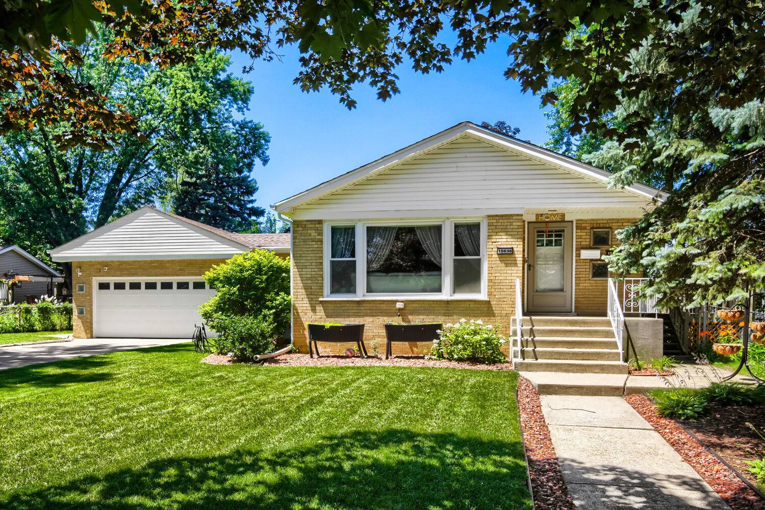 10636 Mason AVE, Chicago Ridge, IL 60415