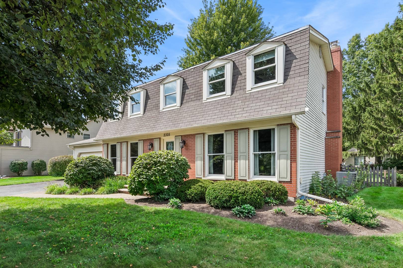 2305 Pepper Valley DR, Geneva, IL 60134