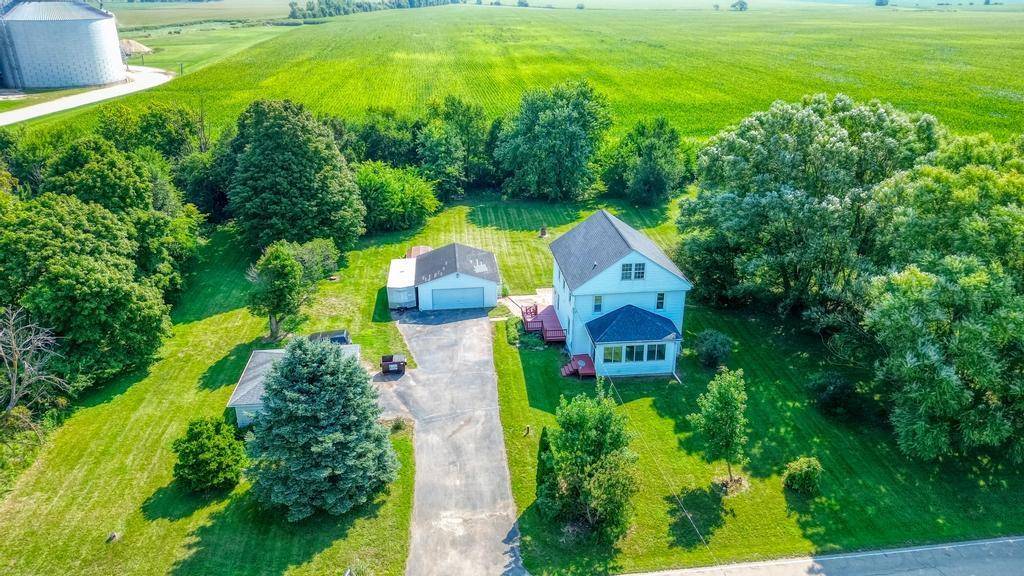27564 Esmond RD, Esmond, IL 60129