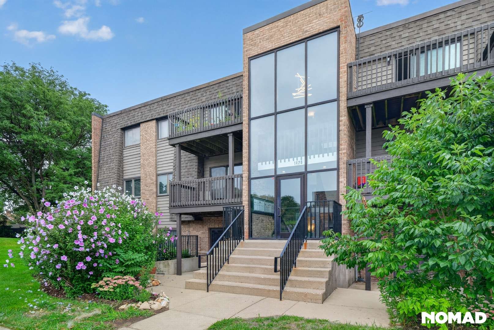 1420 STONEBRIDGE CIR #5N, Wheaton, IL 60189