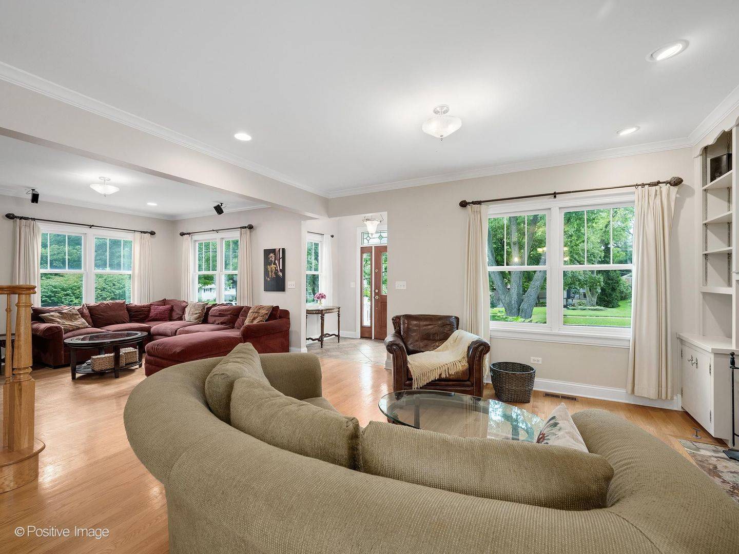 217 S Summit ST, Wheaton, IL 60187