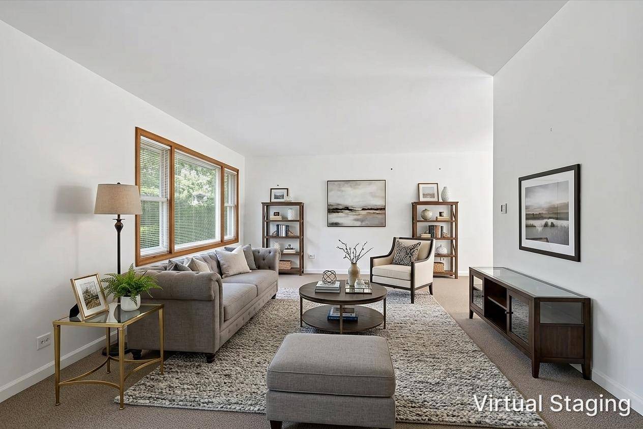 921 Wilmot RD, Deerfield, IL 60015