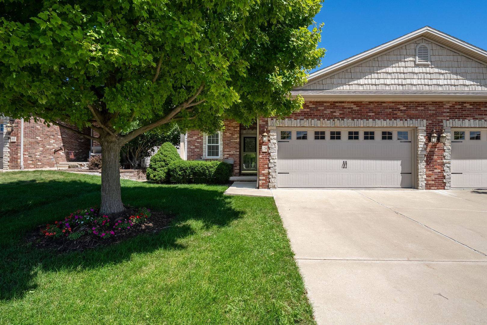 31 Yukon CIR, Bloomington, IL 61705